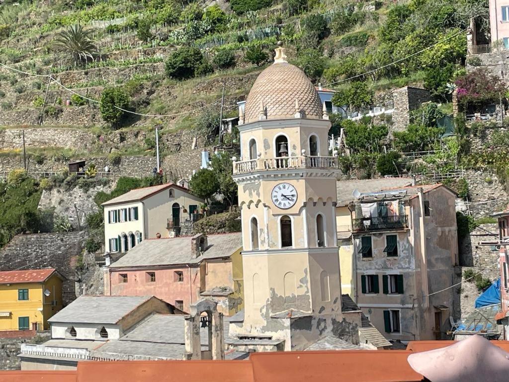 Sotto Il Castello Di Vernazza - Genovainrelax Exterior photo